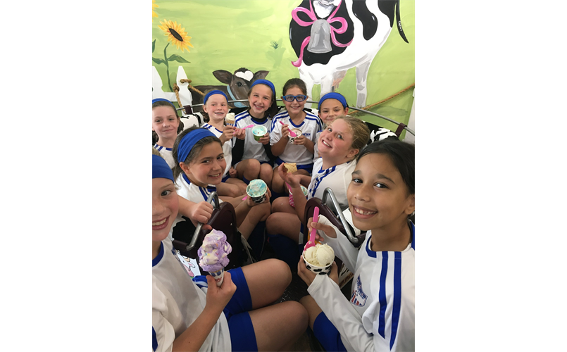 U10 Girls at Cowlicks